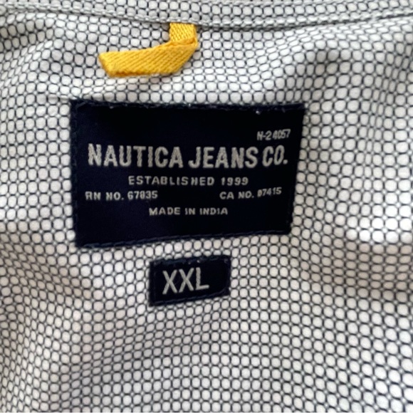 Nautica short sleeve button down shirt. - Picture 2 of 3